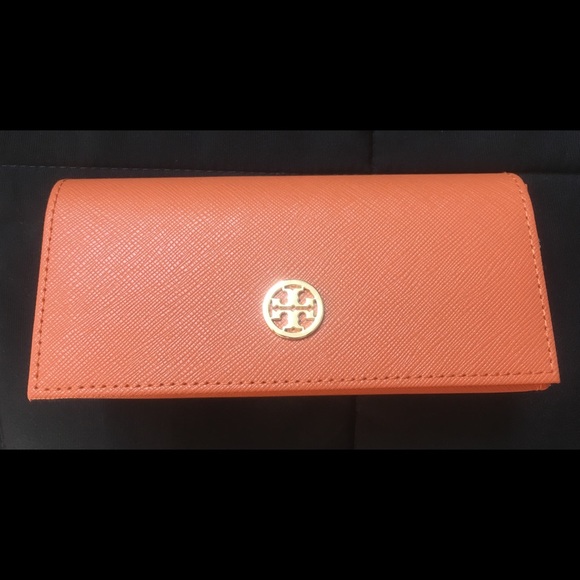 Tory Burch glasses case - Picture 1 of 4